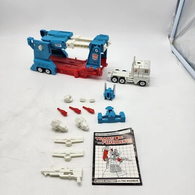 Ultra Magnus RT Near Complete 1986 Vintage G1 Transformers Figure Rubber Tires - Image 1 of 4