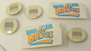 Vintage 1980s 90s Kansas Kids Say No Drugs Button 2" x 3" Pin - Picture 1 of 2