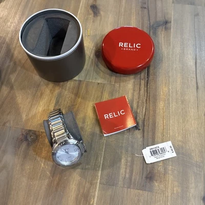 Реликвия мужские кварцевые спортивные часы дата только ZR11674 серебристый тон с коробкой и бумагами - Изображение 1 из 4