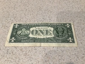 1995 $1 Web Note Federal Reserve Note B46684888H~ OFF CENTER - Picture 1 of 2