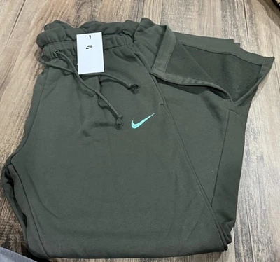 NWT Women Small Nike Modern Fleece Open Hem Wide Leg Sweatpant DQ6168 Green - Image 1 of 3