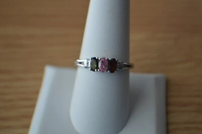 Anillo de 3 piedras de turmalina multicolor de 0,78 quilates rodio sobre plata fina talla 9 Foto 1 de 4