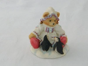 1995 Kristen 141194 Cherished Teddies: "Hugs of Love And Friendship" w/ Penguins - Picture 1 of 8