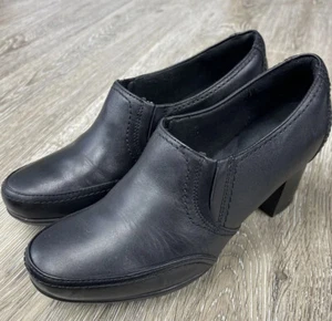 Clarks Womens Leather Casual Block Heel Booties size 9 Witchy Whimsigoth Comfort - Picture 1 of 7