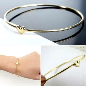 Brazalete de oro con corazón delgado para mujer pulsera apilable con inmersión en oro - Imagen 1 de 2