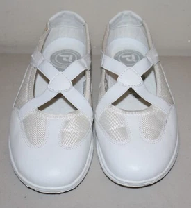 Propet Women's Size 8.5 Mary Jane Comfort Shoes White Leather Temple LDS Mormon - Picture 1 of 7