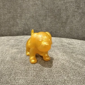 Raising Cane’s Caniac Collectibles Cane Hund Figur Golden Cane 2024 2 Zoll - Bild 1 von 5