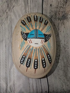 Scatola portagioie vintage Navajo Yei tradizionale arte dipinta a sabbia firmata - Foto 1 di 10