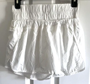 fp Movement White Sports Shorts, Wide Waistband, LN, Lined, Sz. S - Picture 1 of 10