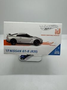 Hot Wheels ID '17 Nissan GT-R (R35) White