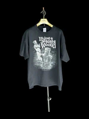 Camiseta de Colección 2006 Monty Python's Negra Cuello Redondo XL It’s Just A Flesh Wound Foto 1 de 4
