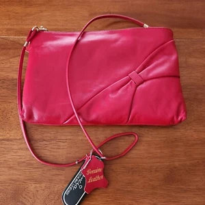 Vtg NOS Red Valencia Leather Handbag Purse, Shoulder Strap, Zipper & Magnet T4 - Picture 1 of 6