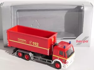 Herpa 291132 MB SK 94 WLF 4 Berufsfeuerwehr Osnabrück mit AB-Fest - Bild 1 von 5