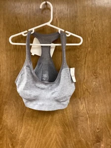Girls Maidenform NWT gray workout top. Size XL-14-16; Bra Size 34 A-36A - Picture 1 of 2