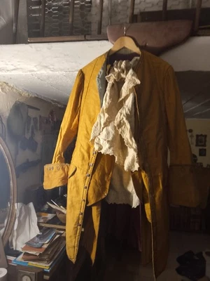 COSTUME ANTICo fine 700 - Immagine 1 di 4