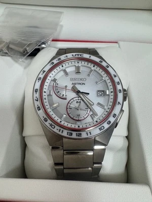 SEIKO Astron SBXC091 Médicos Sin Fronteras Edición Limitada 335988 Foto 1 de 4