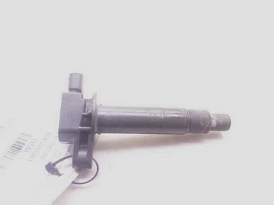 04-06 MONTAJE BOBINA DE ENCENDIDO SCION XA 1.5L 4CYL  Foto 1 de 4