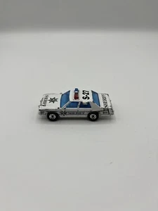 1987 Ford LTD Matchbox Made in China - Picture 1 of 5