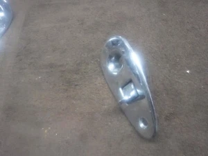 1963,64,65,66,67 Chevrolet Corvette Convertible Top Latch Used # 3838258 (#1) - Bild 1 von 6