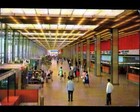 ORLY (94) AEROPORT / HALL animé en 1964