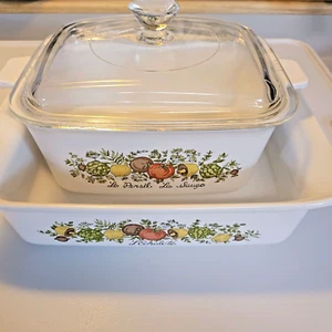 1970 CorningWare P-4-B Le Persil La Sauge con coperchio e P322 L'Echalote Spice of Life - Foto 1 di 4