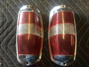 MERCEDES PONTON W180 220S W121  190SL W219 W120 ORIGINAL PAIR TAILLIGHT LENSES - Picture 1 of 9