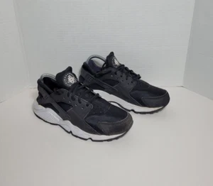 Nike Air Huarache Run nere scarpe da corsa sportive da donna sneaker taglia 9 - Foto 1 di 11