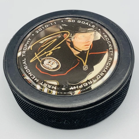 NHL Anaheim Ducks Commemorative Puck Corey Perry Rocket Hart Trophy 2010-11 Cover