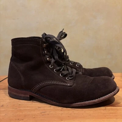WOLVERINE 1000 MILLAS HECHAS EN EE. UU. PARA HOMBRES TALLA 8D Botas de Gamuza Cuero Marrón W40093 Foto 1 de 4