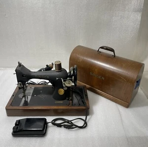 Vintage 1950 Singer ~ Portable Sewing Machine ~ Model 128 ~ Pedal Cable Damaged - Picture 1 of 11