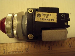GE CR104C luce pilota rossa 115v, ac/dc - Foto 1 di 1
