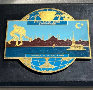 Placa de colección rara Campeonato Mundial de Lucha Libre 1956 Estambul Turquía - Imagen 1 de 5