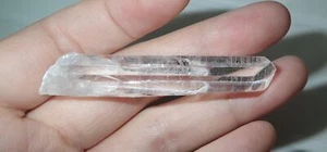Afghanistan Clear Quartz Crystal Point 13.7 g Single Terminated 63x13x10 mm - Picture 1 of 4