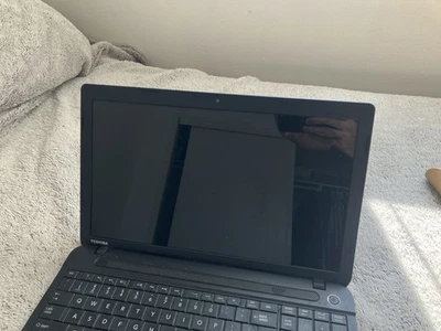 Toshiba Satellite C55-A5310 Intel Core i3-3120M, 16GB RAM, 128 GB SSD - Image 1 of 4