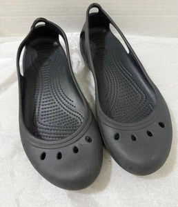 Zapatos sin cordones Crocs Kadee negros planos para mujer talla 9 punta redonda confort ballet - Imagen 1 de 9