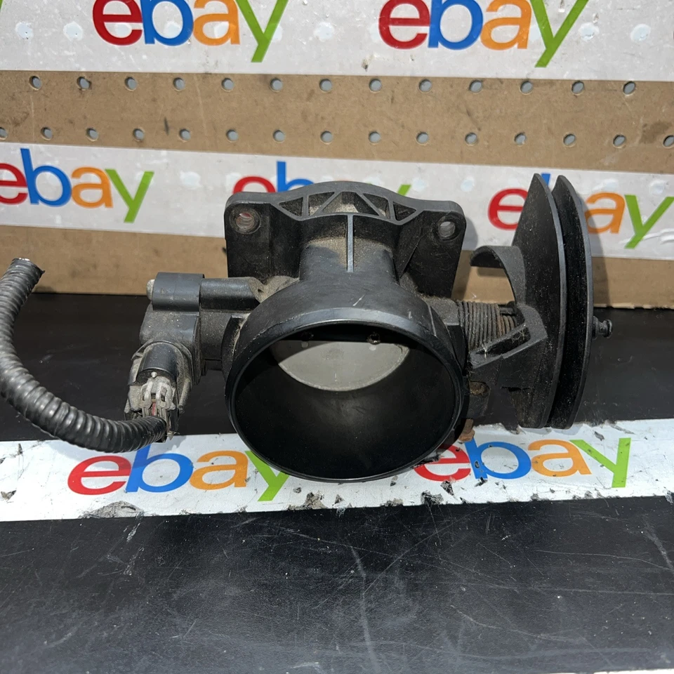2001-2011 Ford Explorer Throttle Body Assembly 4.0L - Image 1 of 4