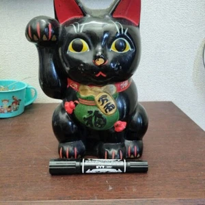 Vintage schwarze Maneki Neko Figur rechte Pfote erhöht Feng Shui Deko - Bild 1 von 6