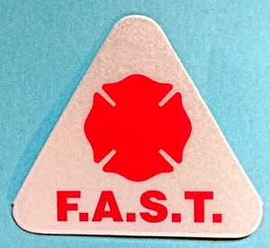 F.A.S.T. Equipo de Búsqueda Asistida por Bombero REFLECTANTE Triángulo Casco CALCOMANÍA -ROJO - Imagen 1 de 1