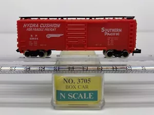 Model Power N #62854 SP Southern Pacific #3705 Box Car - Picture 1 of 15