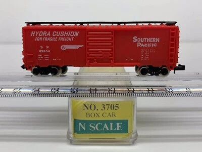 Model Power N #62854 SP Southern Pacific #3705 Box Car - Image 1 of 4
