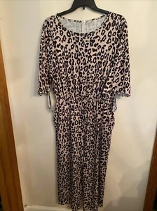 NWOT Animal Print Short Split Tie Sleeve Jumpsuit Size 2X - Picture 1 of 9