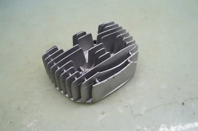 KAWASAKI H2 H-2 H2750 TRIPLE KH KH750 750 MACH H2A *2502 CULATA IZQUIERDA  Foto 1 de 4