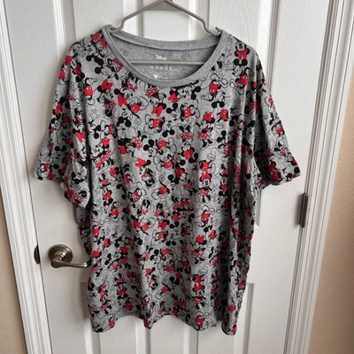 Camiseta para mujer Disney Mickey Mouse con estampado total talla 3X gris Minnie Foto 1 de 4