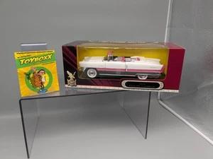 Road Signature 1955 Packard Caribbean Bianco / Rosa 1/18 In OVP F16 - Foto 1 di 3