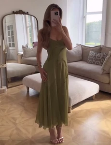 ZARA BNWT 2025. MID GREEN FLOWING COLOUR BLOCK DRESS STRAPS. 1223/453/527 - Picture 1 of 12