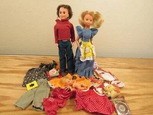 Vintage Mattel Sunshine Family 1973 ~ Papa, Mama, Baby, Ehemann Frau + Kleidung - Bild 1 von 12