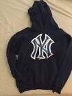 Gildan New York Yankees Baseball Team Sweatshirt Hoodie Herren Bestickt Logo