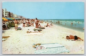 Virginia Beach Virginia VA - Typical Beach Scene Sun Bathers Swimming Postcard - Picture 1 of 2