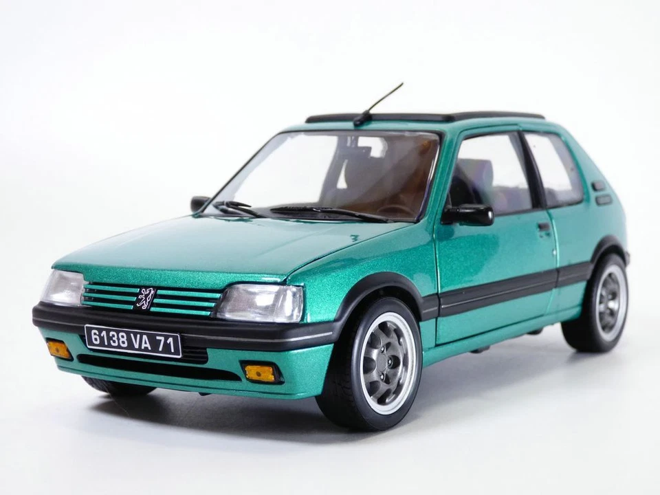 PEUGEOT 205 GTi 1.9l GRIFFE avec toit ouvrant  1/18 - Image 1 of 1