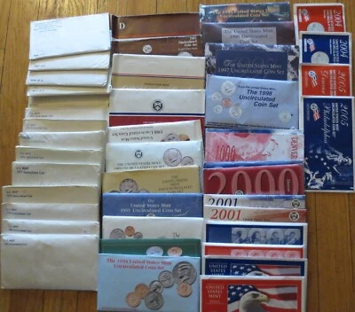 1968 to 2005 Mint Sets U.S. Mint 36 Sets P And D Uncirculated Mint Set COA - Image 1 of 4